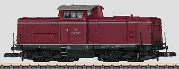 Marklin 88698 - Prototype: German Federal Railroad (DB) class V 100.20 lightweight general-purpose locomotive in a c