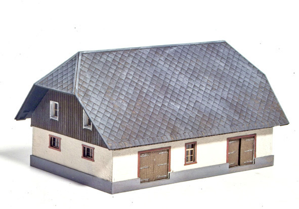 MBZ R10108 - Farm Building