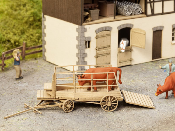 Noch 14245 - Cattle Transport Vehicle