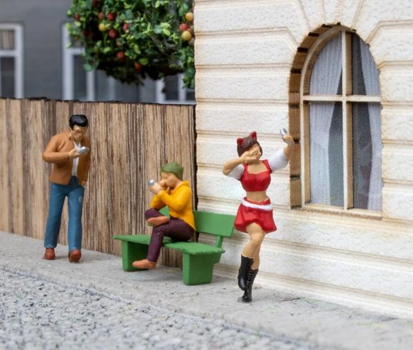 Noch 16609 - Funny-Scenes ‘Smombies’ 