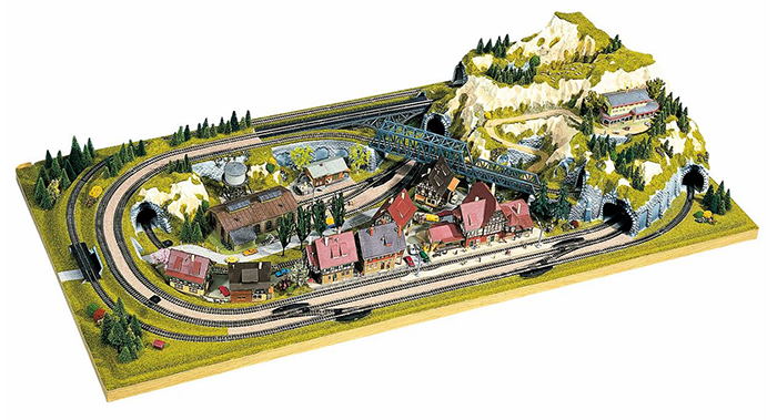 Noch 83870 Pre Formed N Scale Layout Staufen