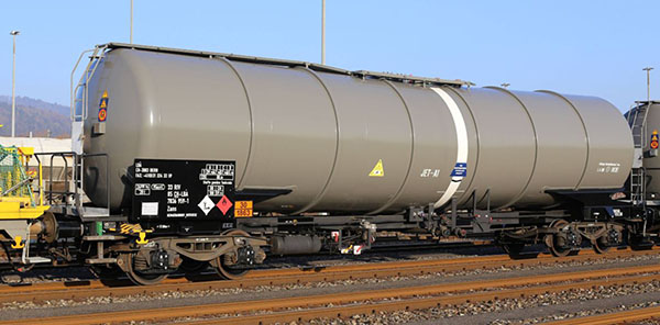 Piko 24628 - Zans Tank car Jet A-1 CH-LBA