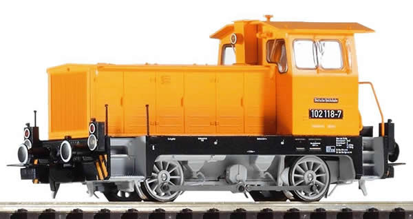 Piko 52636 - German Diesel Locomotive BR 102.1 of the DR