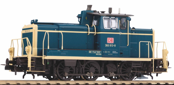 Piko 52834 - German Diesel Locomotive BR 260 of the DB AG (Sound)