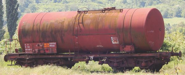 Piko 58458 - Hungarian Tank car 406Ra of the MAV