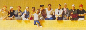 Preiser 10386 - Bus passengers sitting