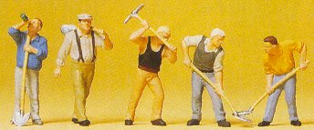 Preiser 10461 - Workers w/Pcks & Shvls 5/