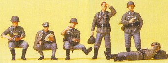 Preiser 16881 - Relaxing Pnzr Grenadiers