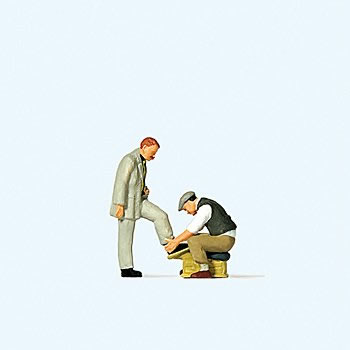 Preiser 28184 - Shoeshine boy