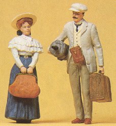 Preiser 45052 - Couple on the journey