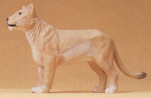 Preiser 47506 - Lioness standing