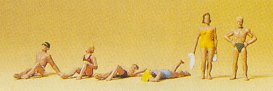 Preiser 79071 - Bathers standing       6/
