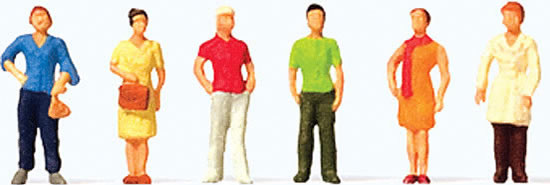 Preiser 80915 - Standing Women