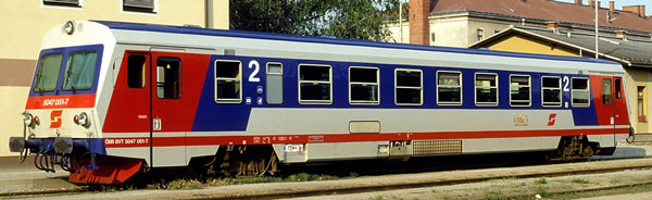 Rivarossi HR2757 - Austrian Diesel railcar series 5047 of the ÖBB