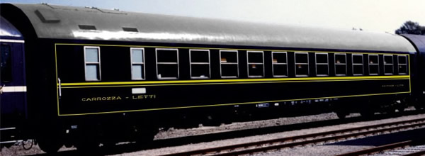 Rivarossi HR4240 - Sleeping car MU 1973 FS ex CIWL livery