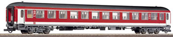 Roco 45048 - 2nd Class Suburban Coach  DISCONTINUED