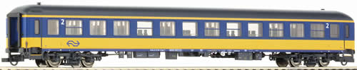 Roco 45142 - 2nd Class Passenger Train Wagon ICL