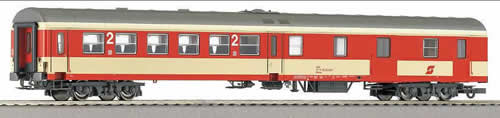Roco 45531 - 2nd Class Passenger Car w/ Center Door and Baggage Compartment