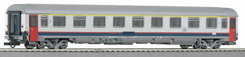 Roco 45706 - 1st Class Express Train Car