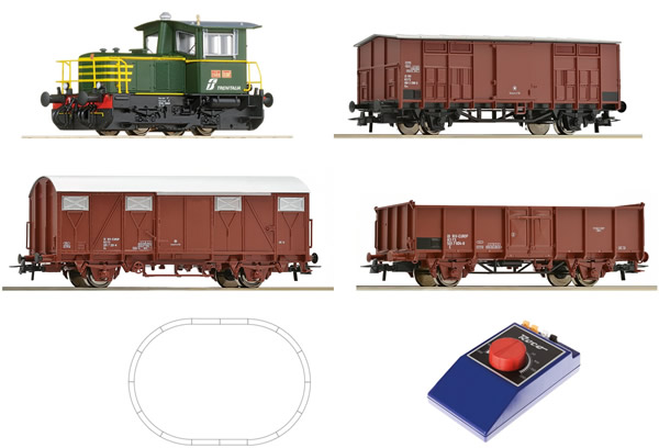 Roco 51158 - Italian Analog Starter Set with Diesel Locomotive D.214 and Freight Train of the FS