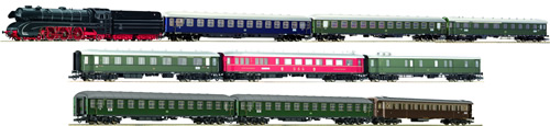 Roco 61440 - German Steam Locomotive with set of Passenger Cars of the DB