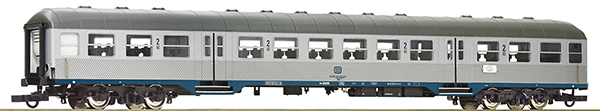 Roco 6200166 - 2nd class local passenger car of the DB