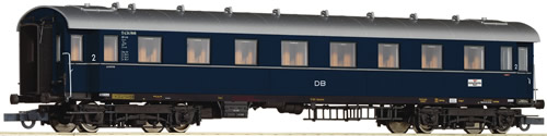 roco様 Roco 64890 - German 2nd Class Passenger Carriage of the DB