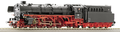 Roco 69220 - Steam Locomotive BR01.10 Oil tender