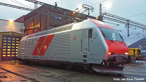 Roco 73413 - Norwegian Electric Locomotive EL18 of the NSB         