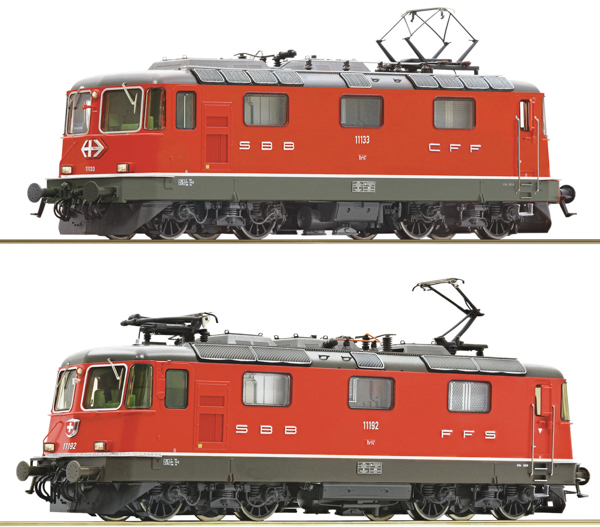 Roco 7500127 - Swiss 2 piece set: Electric locomotive Re 4/4 II of the SBB