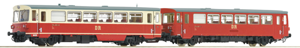 Roco 7700013 - German Diesel railcar 174 001-8 with trailer of the DR 