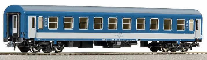 Roco 45721 - 2nd Class Passenger Train Car