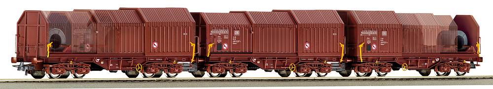 Roco 66100 - 3-piece set of freight wagons w/ movable hoods