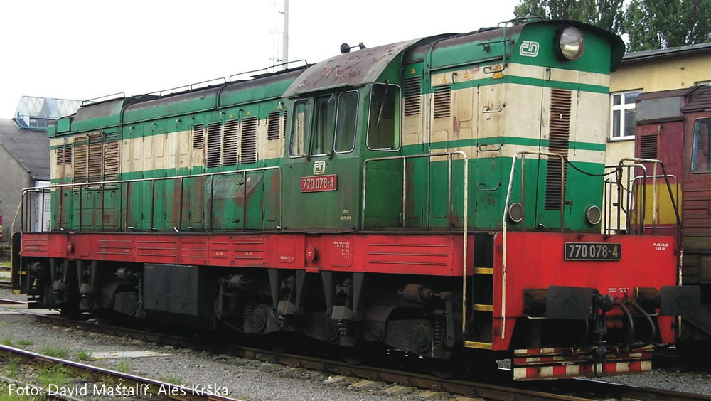 Roco 770 Roco 72776 - Czech Diesel Locomotive 770 of the CD (DCC Sound Decoder)