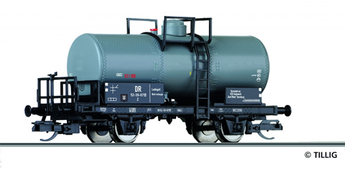 Tillig 95836 - German Tank Car of the DR