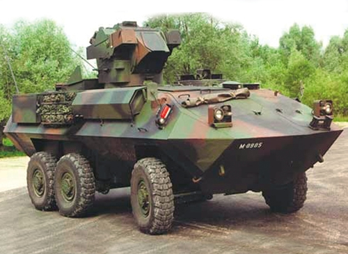 Trident 87122 - Mowag PzJg 90