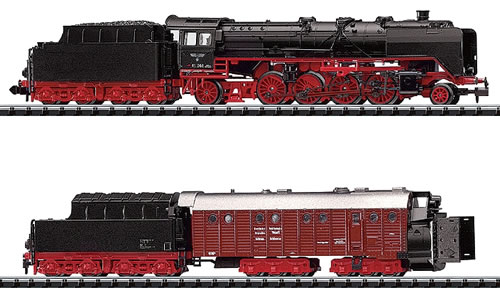 Trix 12422 - Class 41 Freight Locomotive with Steam Powered Rotary Snow Plow