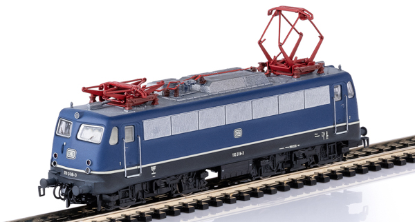 Trix 16268 - German Electric Locomotive Class 110 of the DB (Sound)