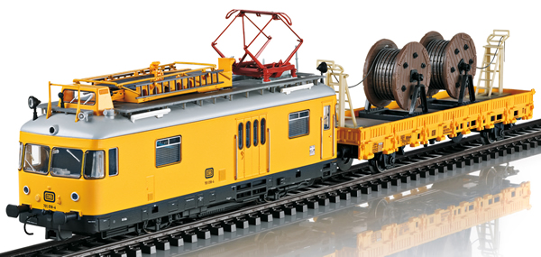 Trix 22973 - German Class 701 Powered Catenary Maintenance Rail Car of the DB