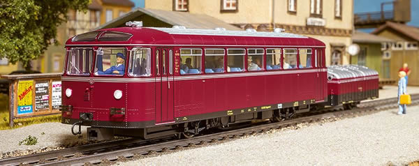 Trix 22992 - German Diesel Railbus Class VT95.9 (2016 Insider Model) 