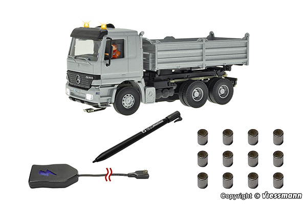 Viessmann 8004 - 8004 H0 CarMotion starter set, MB ACTROS dump truck with rotating flashing lights, silver
