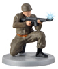 H0 Soldier, kneelingwith gun and muzzle flash