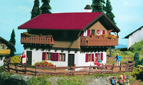 Vollmer 3703 - Alpine chalet kit